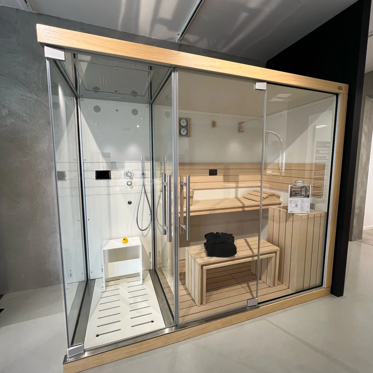 showroom-25-3